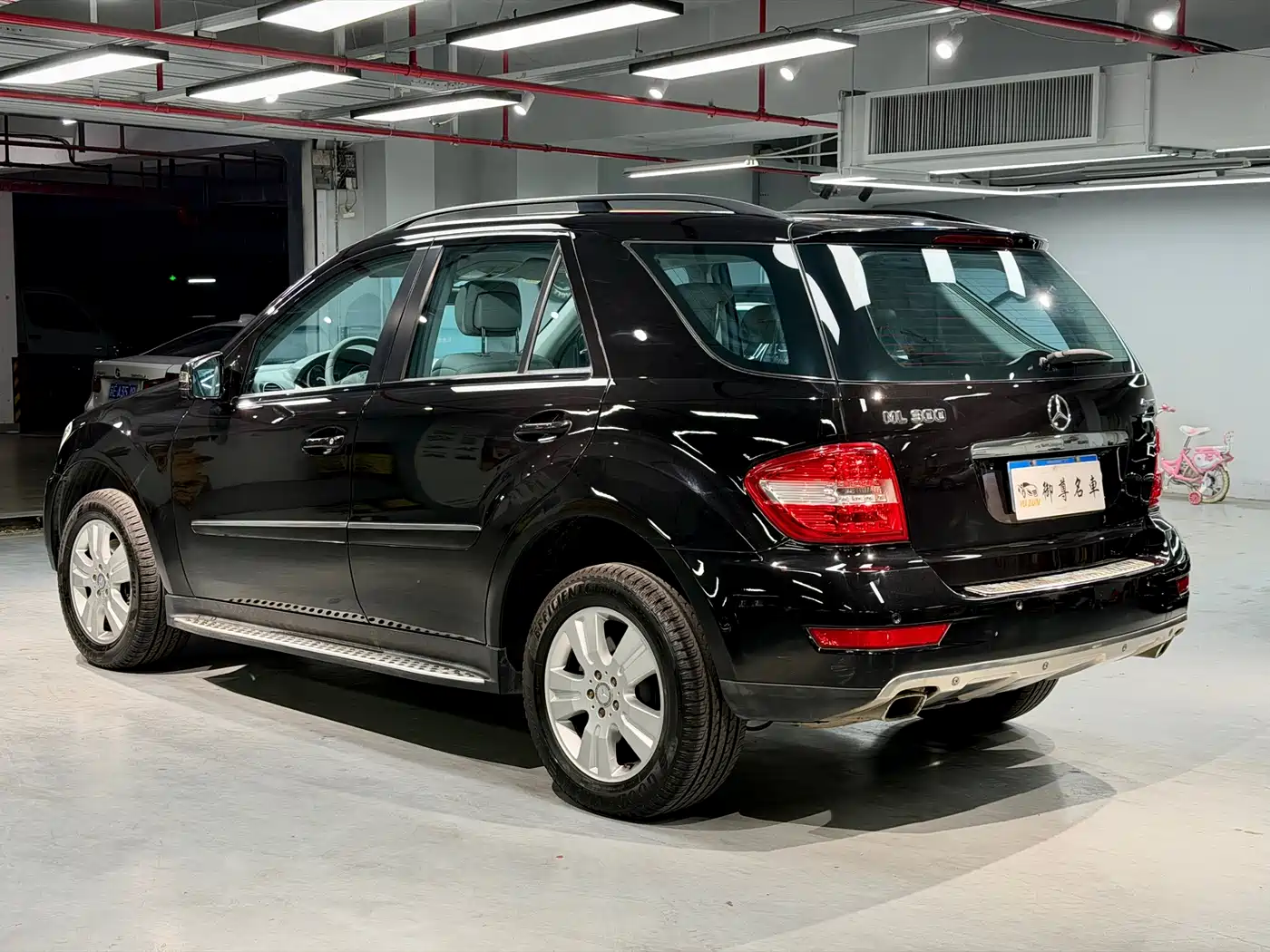 Mercedes-Benz M-Class 2010 ML 300 4MATIC фото 4
