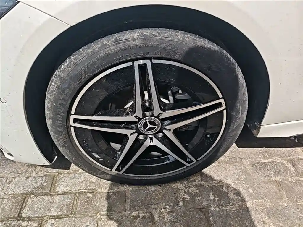 Mercedes-Benz C-Class 2023 C 260 L Night Edition Sport фото 23