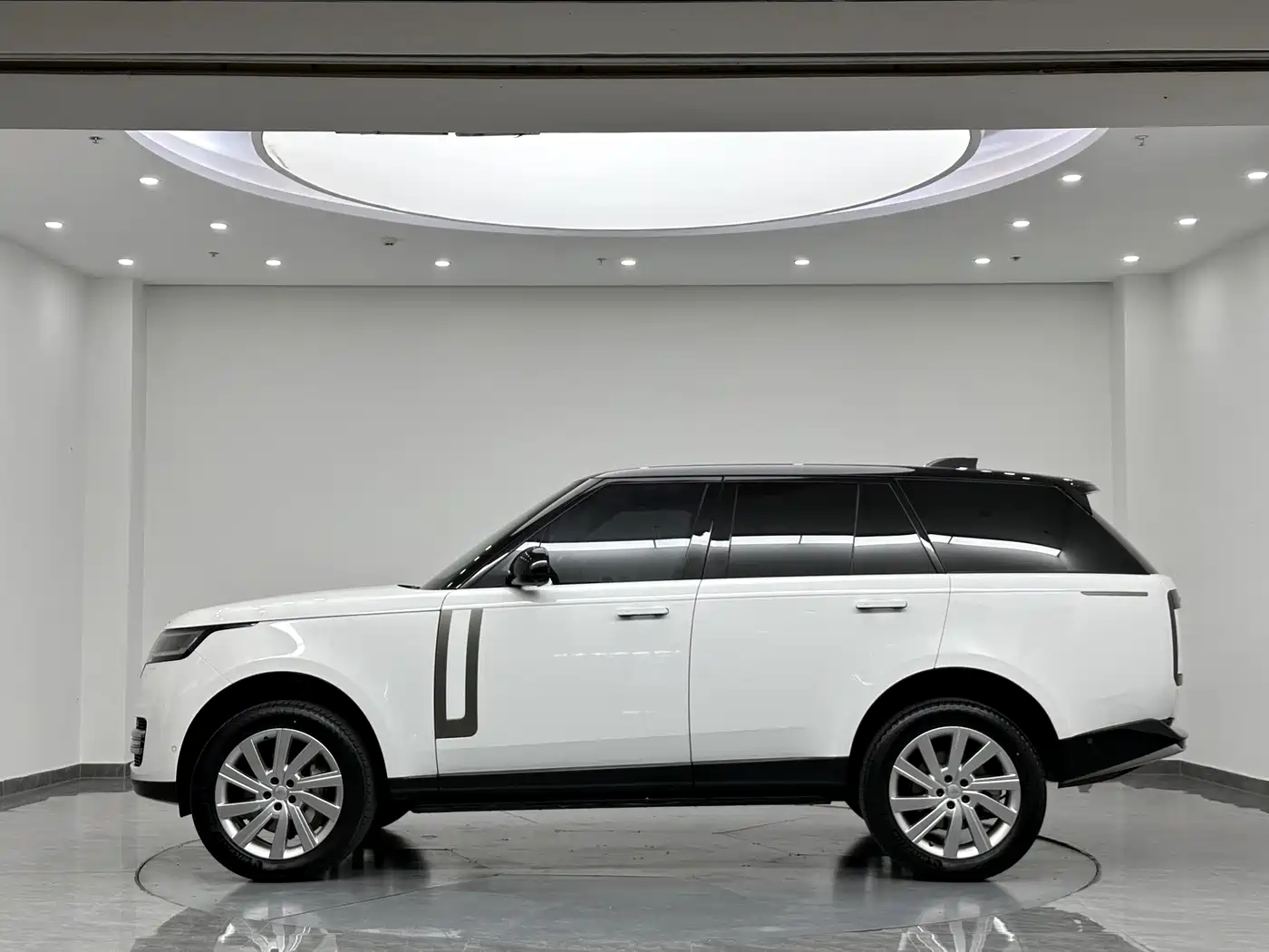 Фото 5 - Land Rover Range Rover