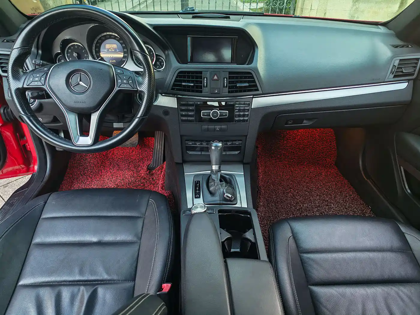 Mercedes-Benz E-Class (Import) 2012 E 200 CGI Coupe фото 6