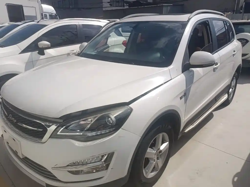 Zotye Damai X5 2017 2017 Value Edition 1.6L Manual Fashion