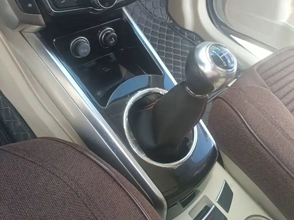 Zotye Damai X5 2017 2017 Value Edition 1.6L Manual Fashion