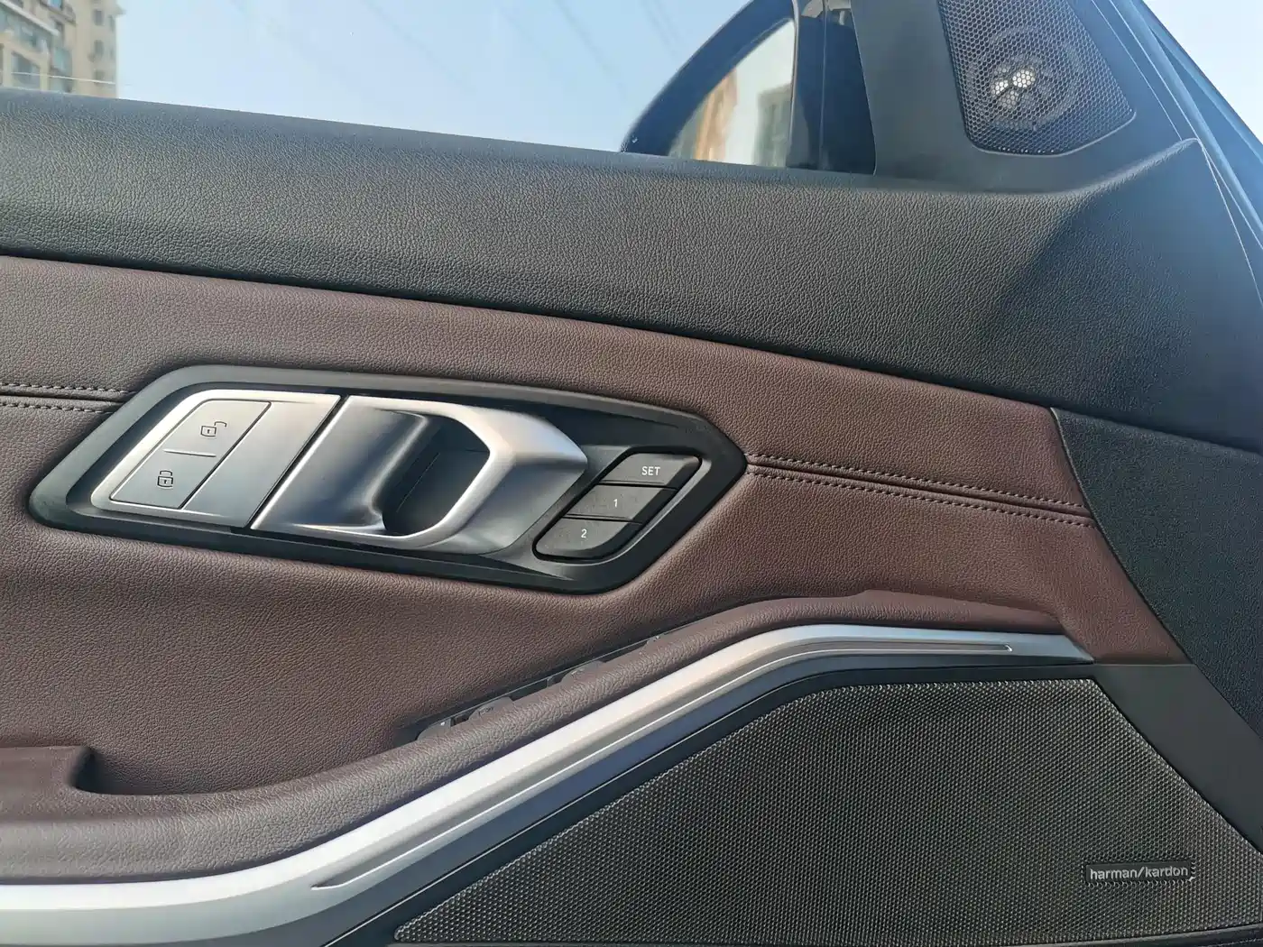 BMW 3 Series 2020 325Li M Sport Black Night Package фото 25