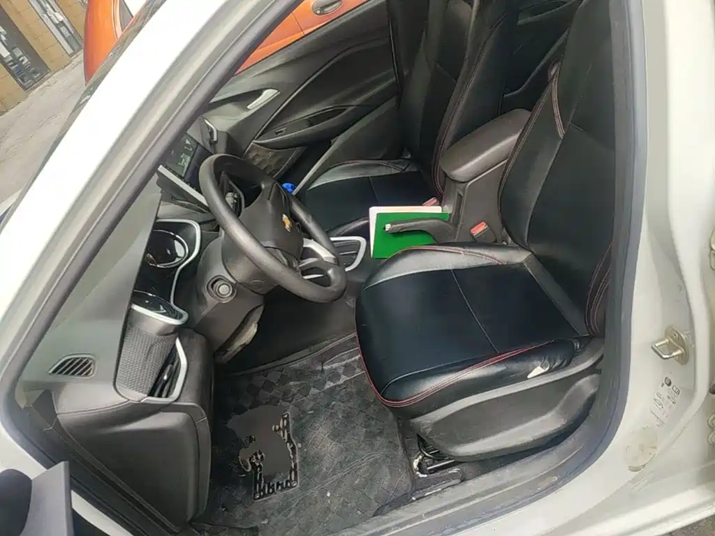 Chevrolet Cavalier 2021 2021 325T Auto Joy Edition