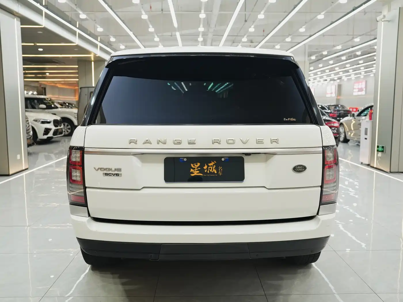 Land Rover Range Rover 2015 3.0 SC V6 Vogue фото 3