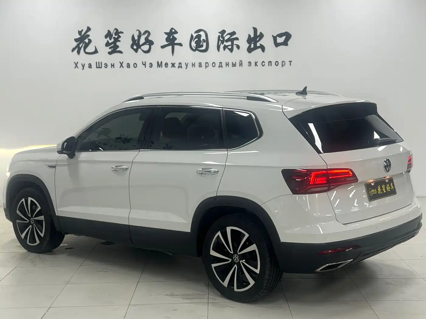 Volkswagen Tharu 2022 280TSI FWD Luxury Edition фото 5