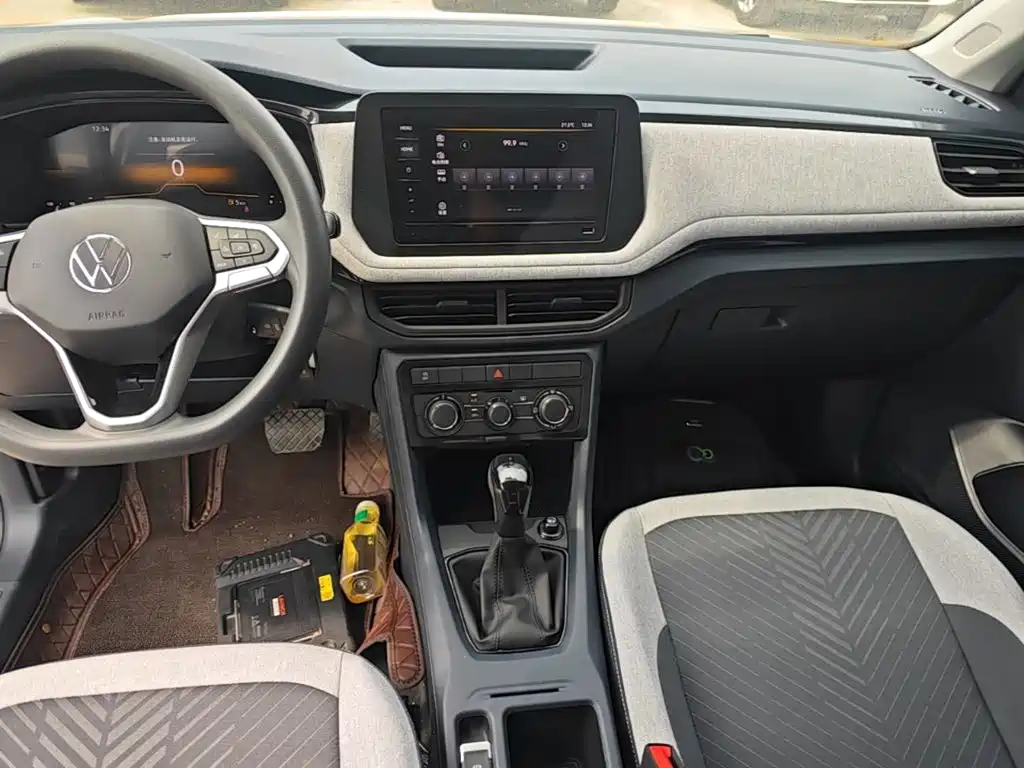 Volkswagen Tharu 2026 2026 New Sharp 1.5L Advance Edition