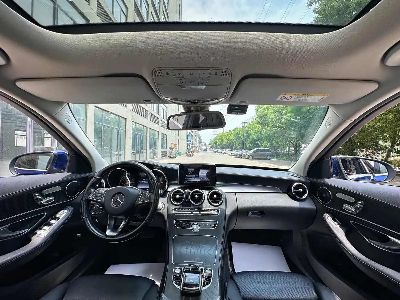 Mercedes-Benz C-Class 2017 Facelift C 200 L Sport Edition фото 11