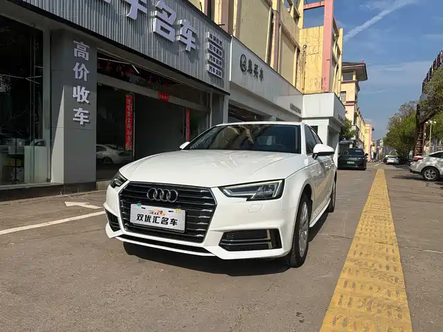 AUDI A4L