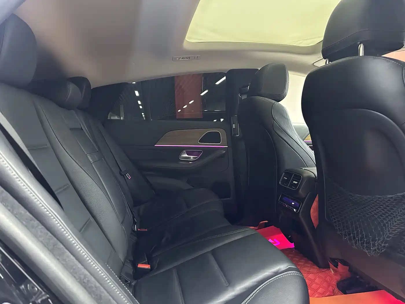 Mercedes-Benz GLE Coupe 2020 GLE 450 4MATIC Coupe SUV Luxury фото 19