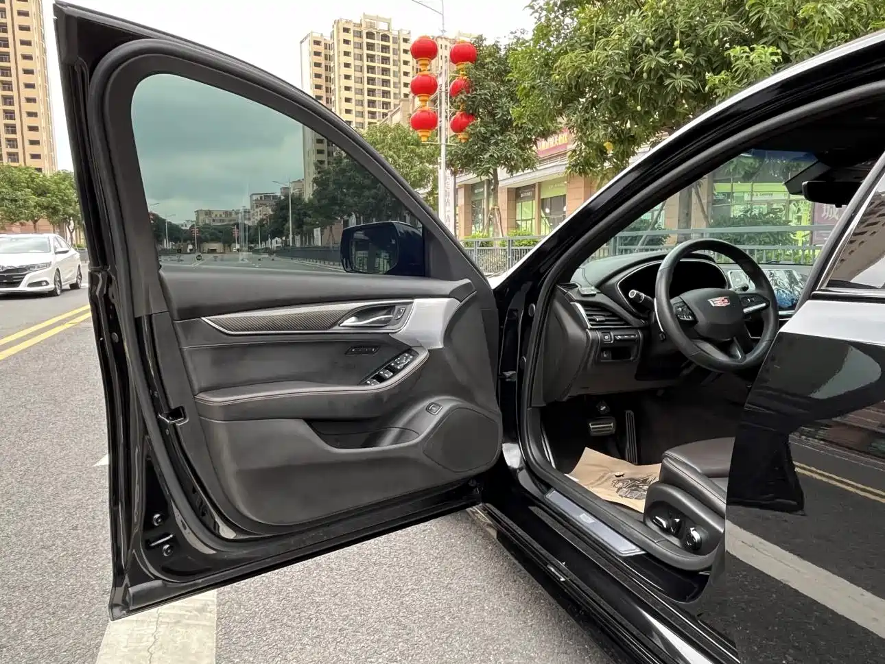 Cadillac CT5 2023 28T Platinum Style фото 7
