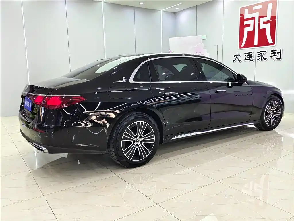 Mercedes-Benz E-Class 2024 E 260 L 4MATIC фото 6