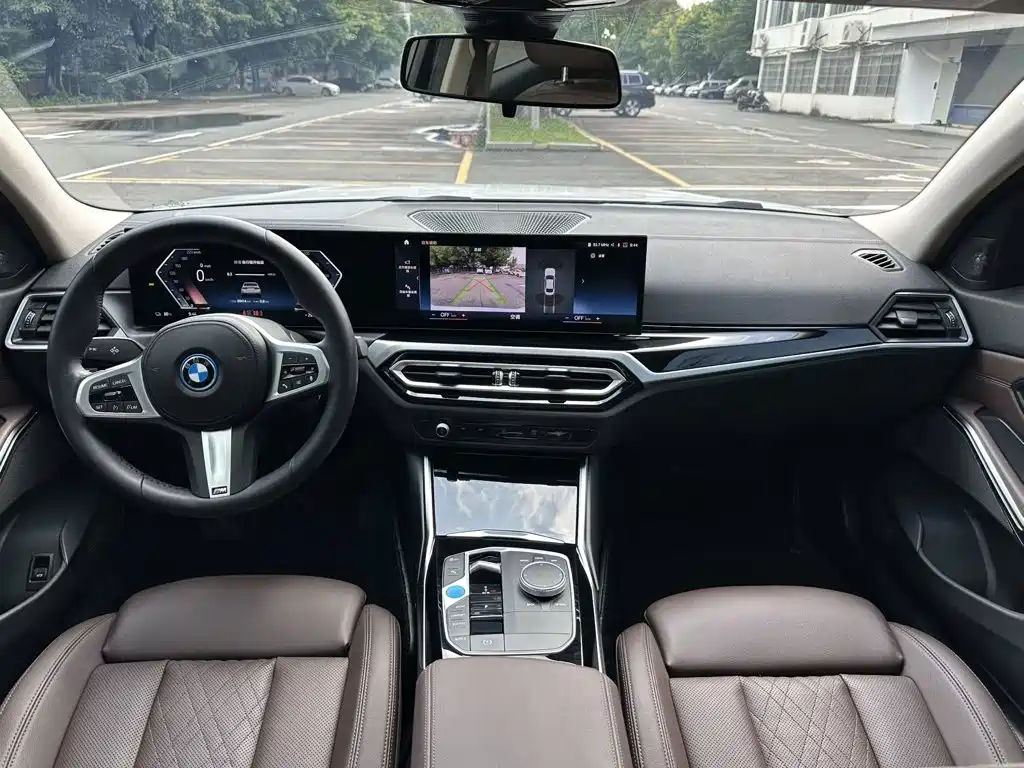 BMW i3 2022 2022 eDrive 35 L