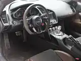 Фото 12 - Audi R8