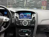 Фото 21 - Ford Focus