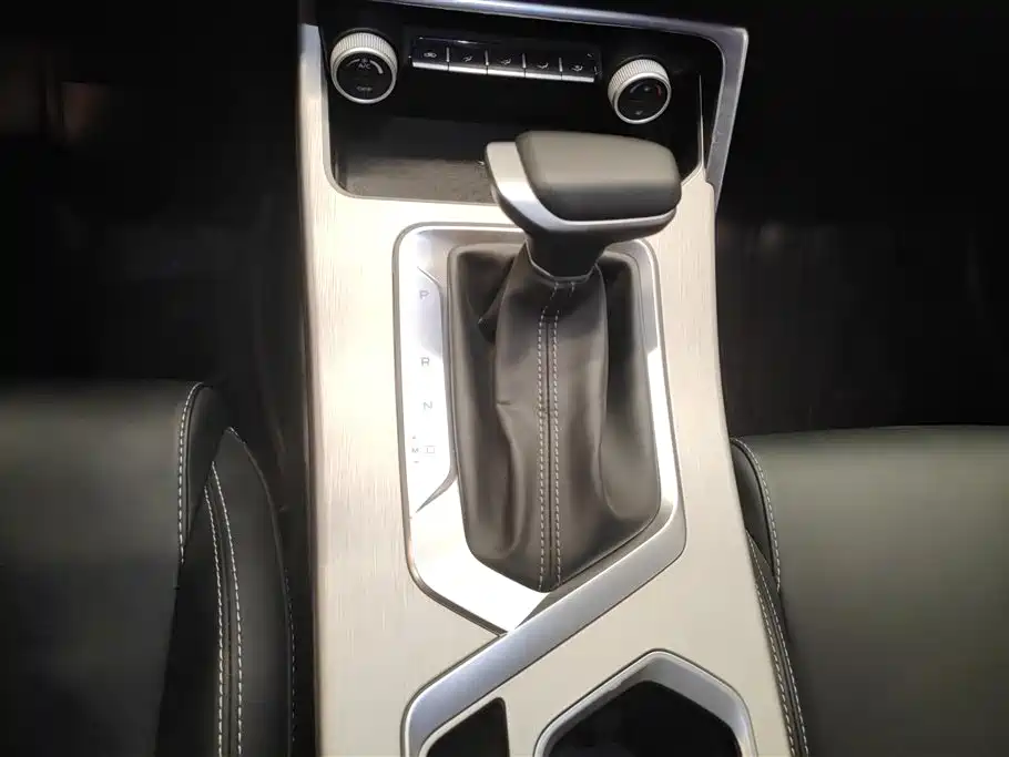 GEELY AUTOMOBILE BINYUE