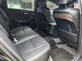 Фото 4 - Toyota Avalon