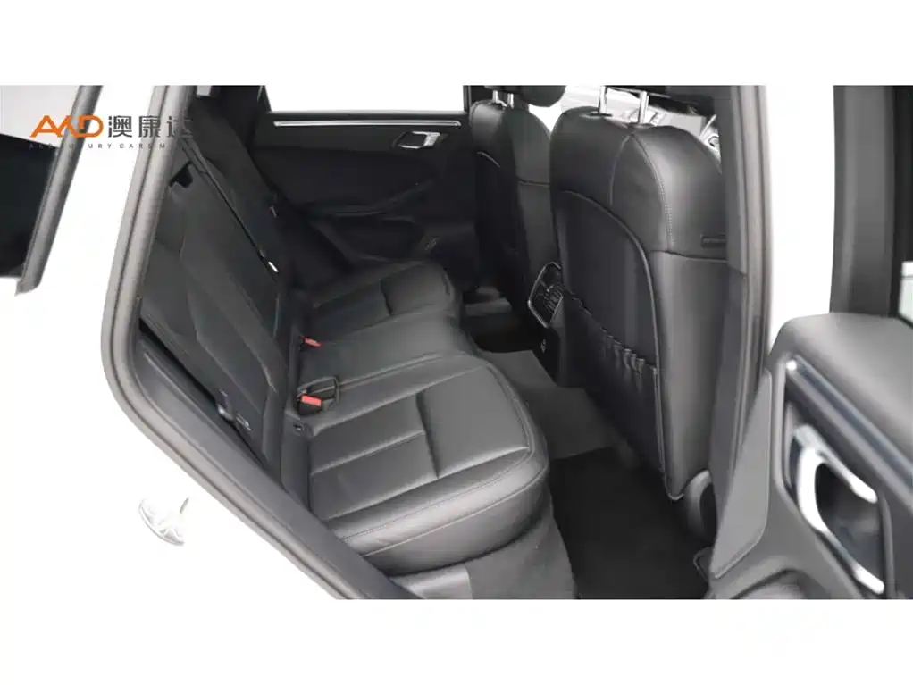 Porsche Macan 2022 Macan 2.0T фото 8