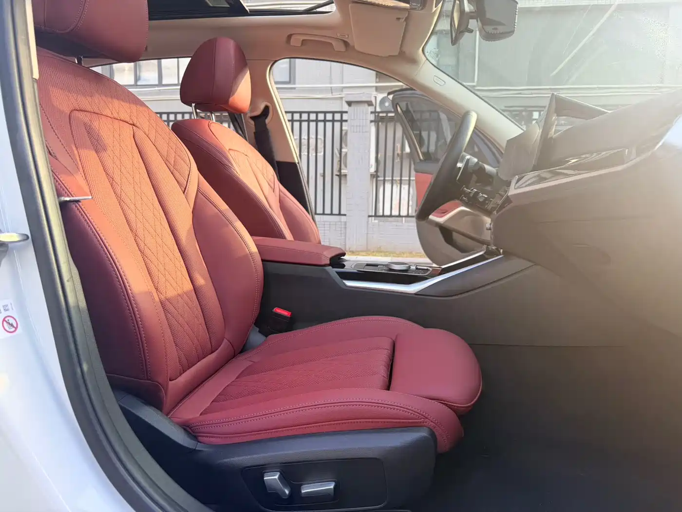 BMW 3 Series 2023 320Li M Sport Package фото 12