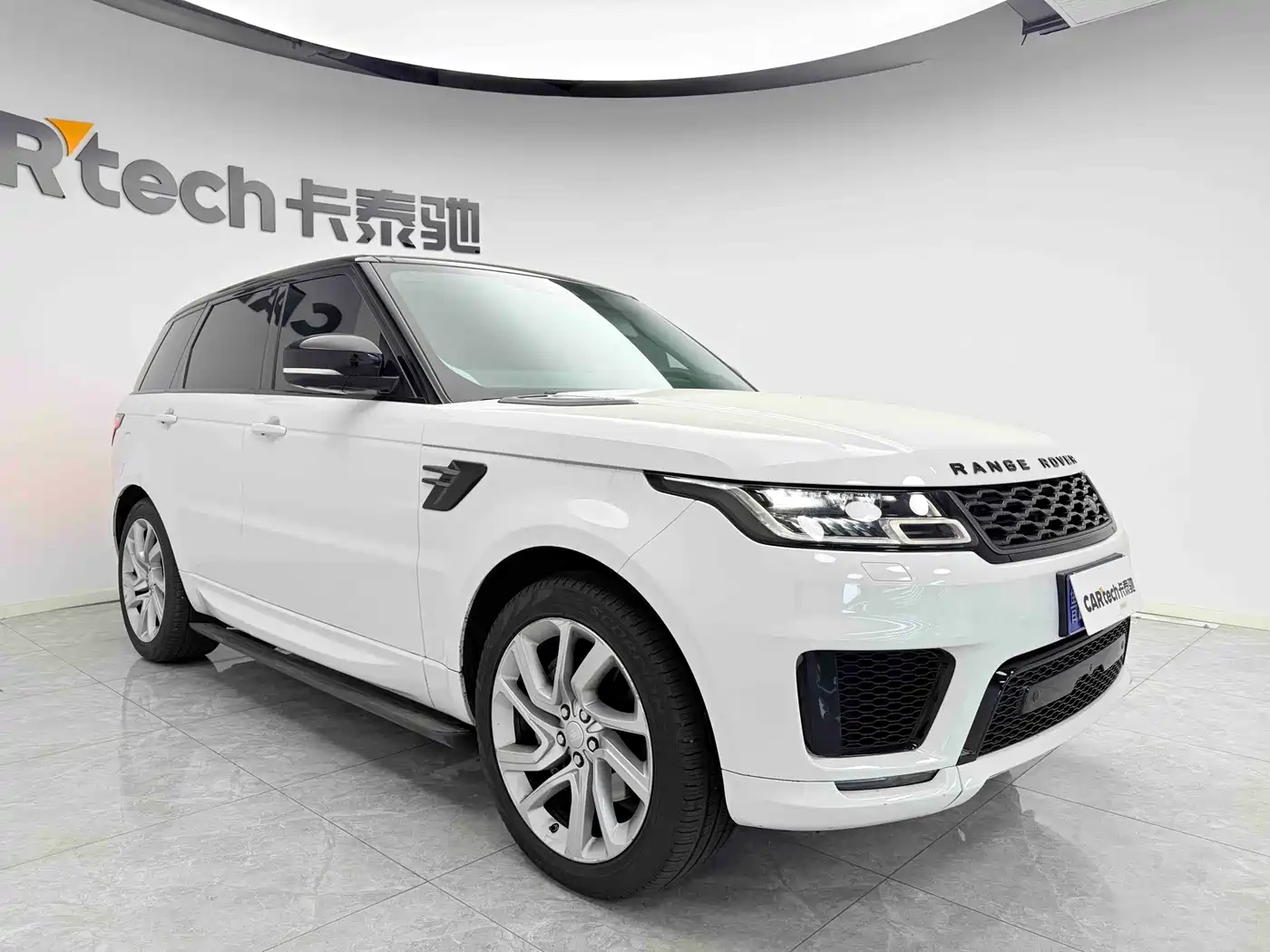 Land Rover Range Rover Sport 2020 3.0 L6 HSE DYNAMIC фото 3