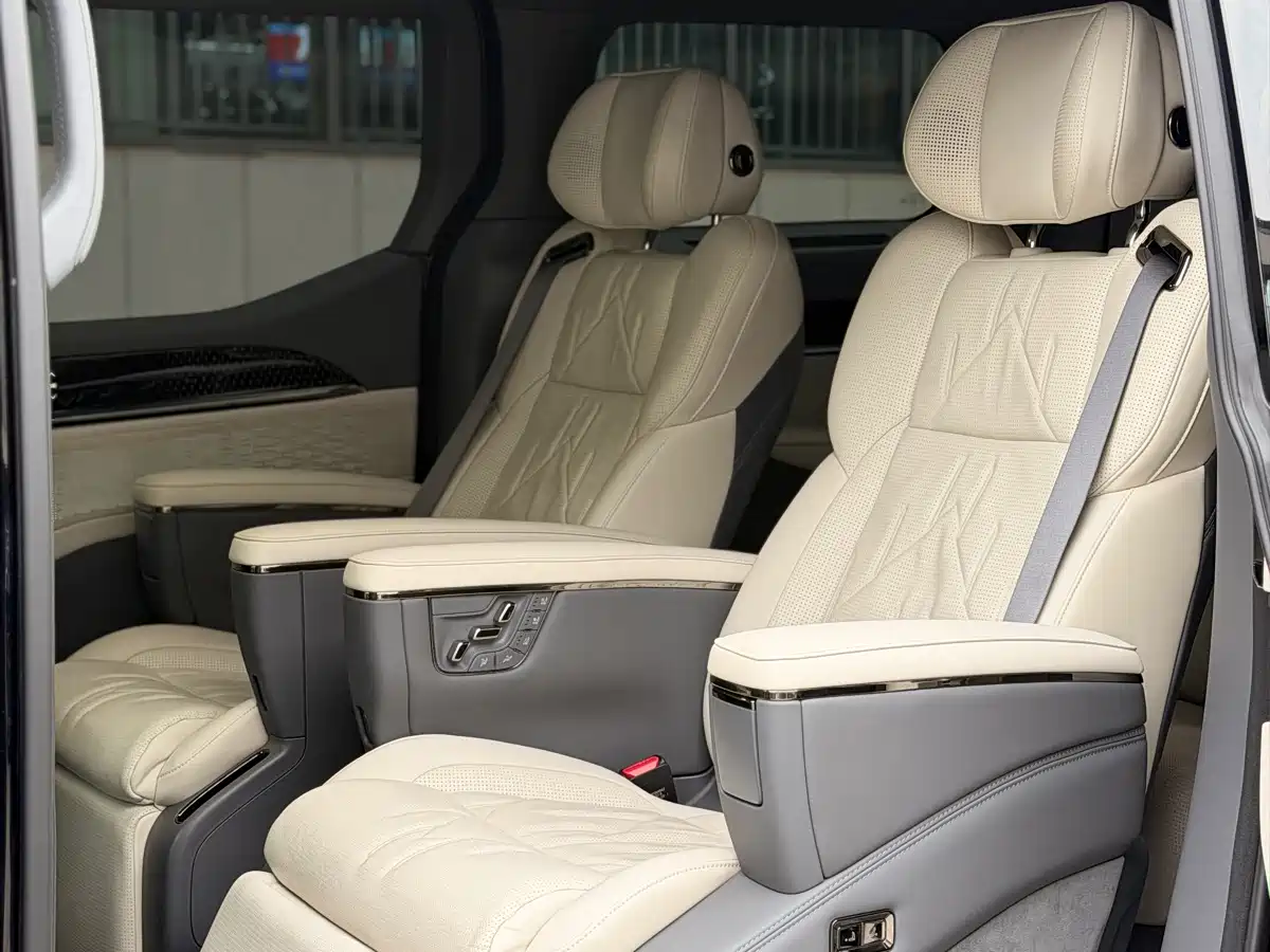 ZEEKR EXTREME KRYPTON 009