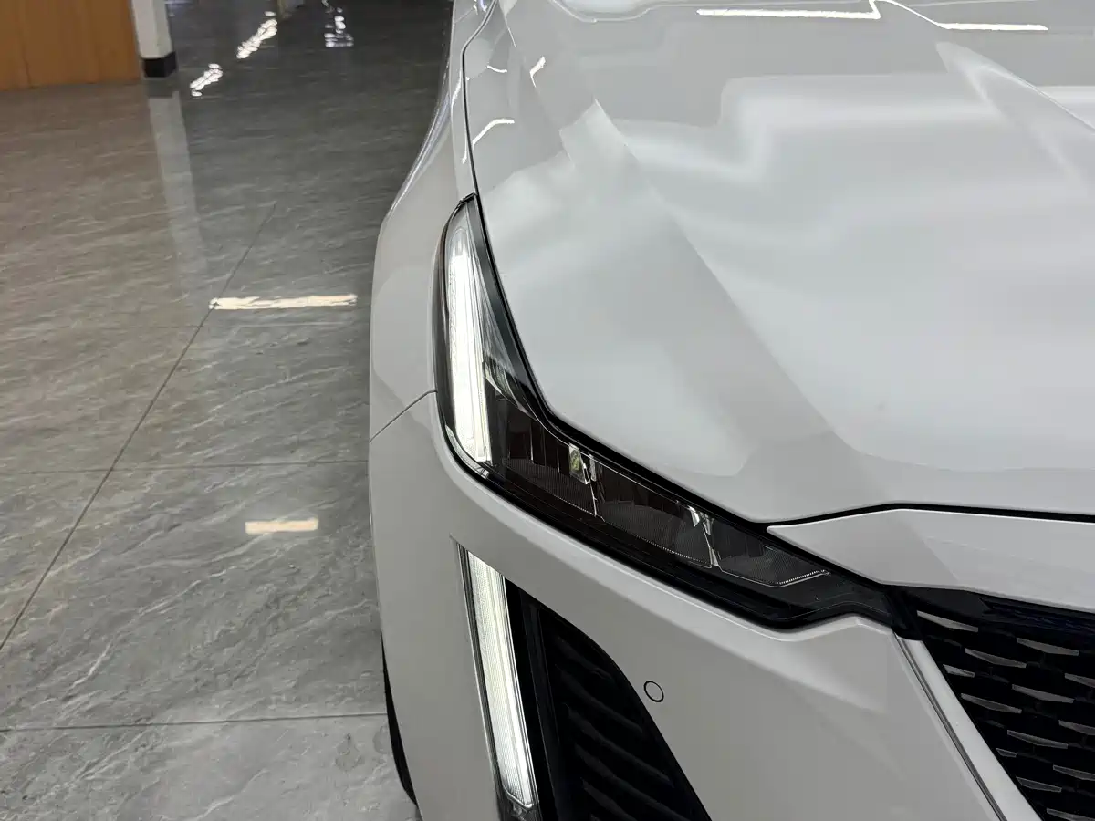 Cadillac CT5 2019 2020 28T Luxury Model