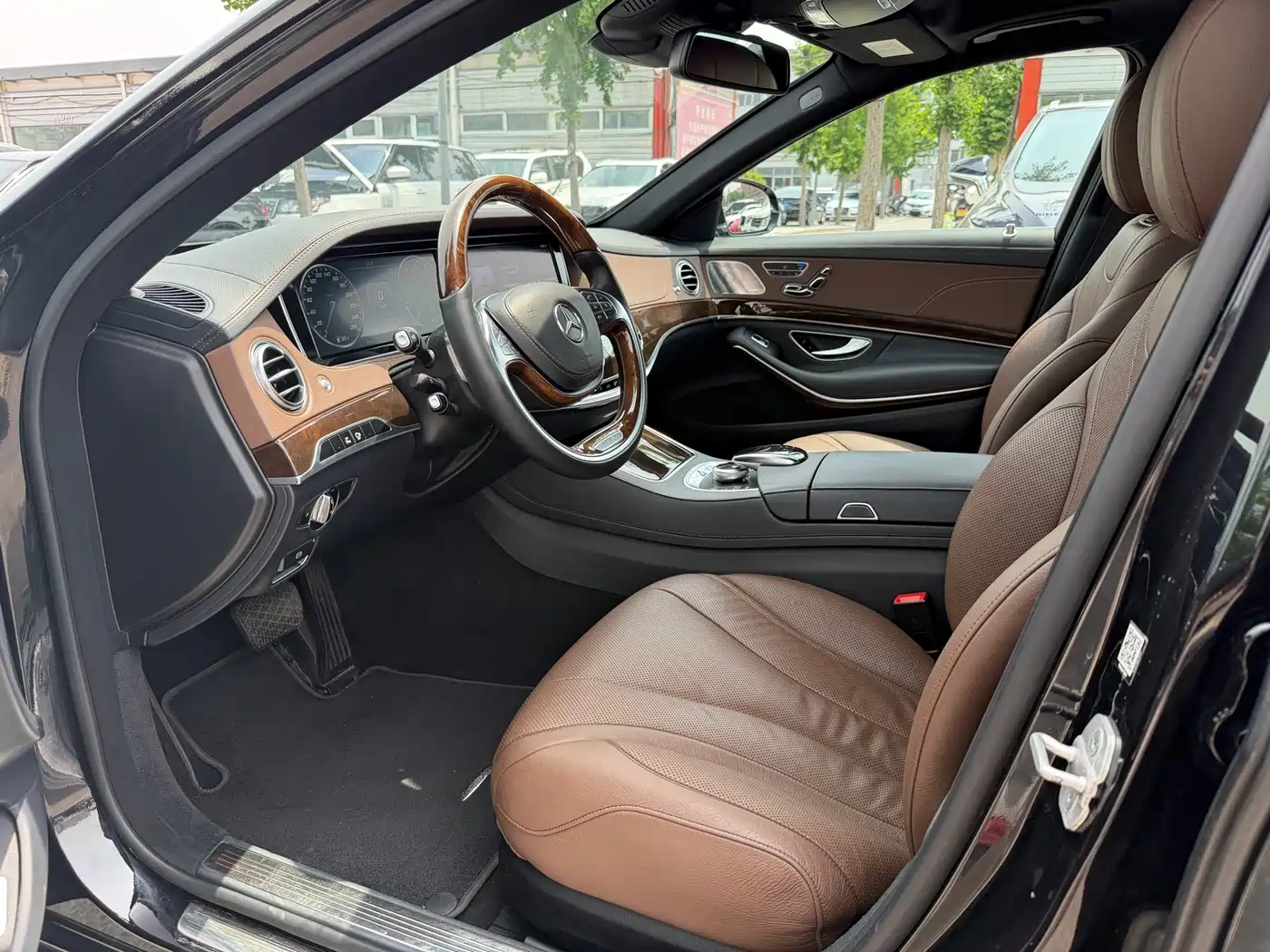 Mercedes-Benz Maybach S-Class 2016 S 400 4MATIC фото 5