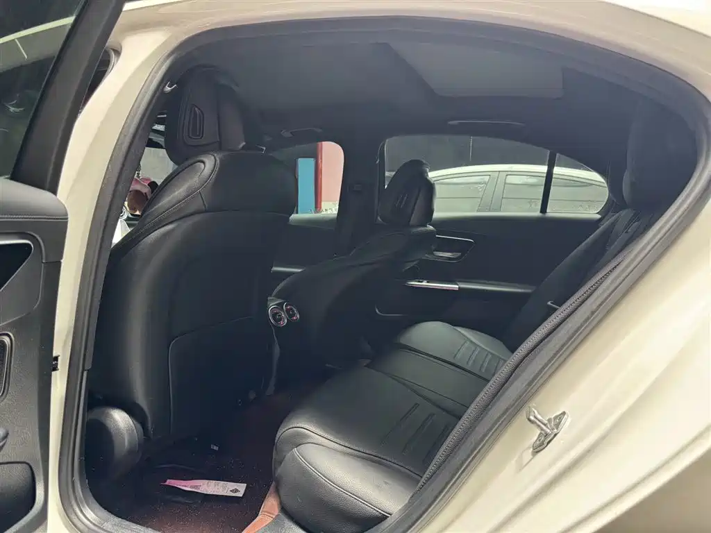Mercedes-Benz C-Class 2022 Facelift C 260 L Sport фото 9