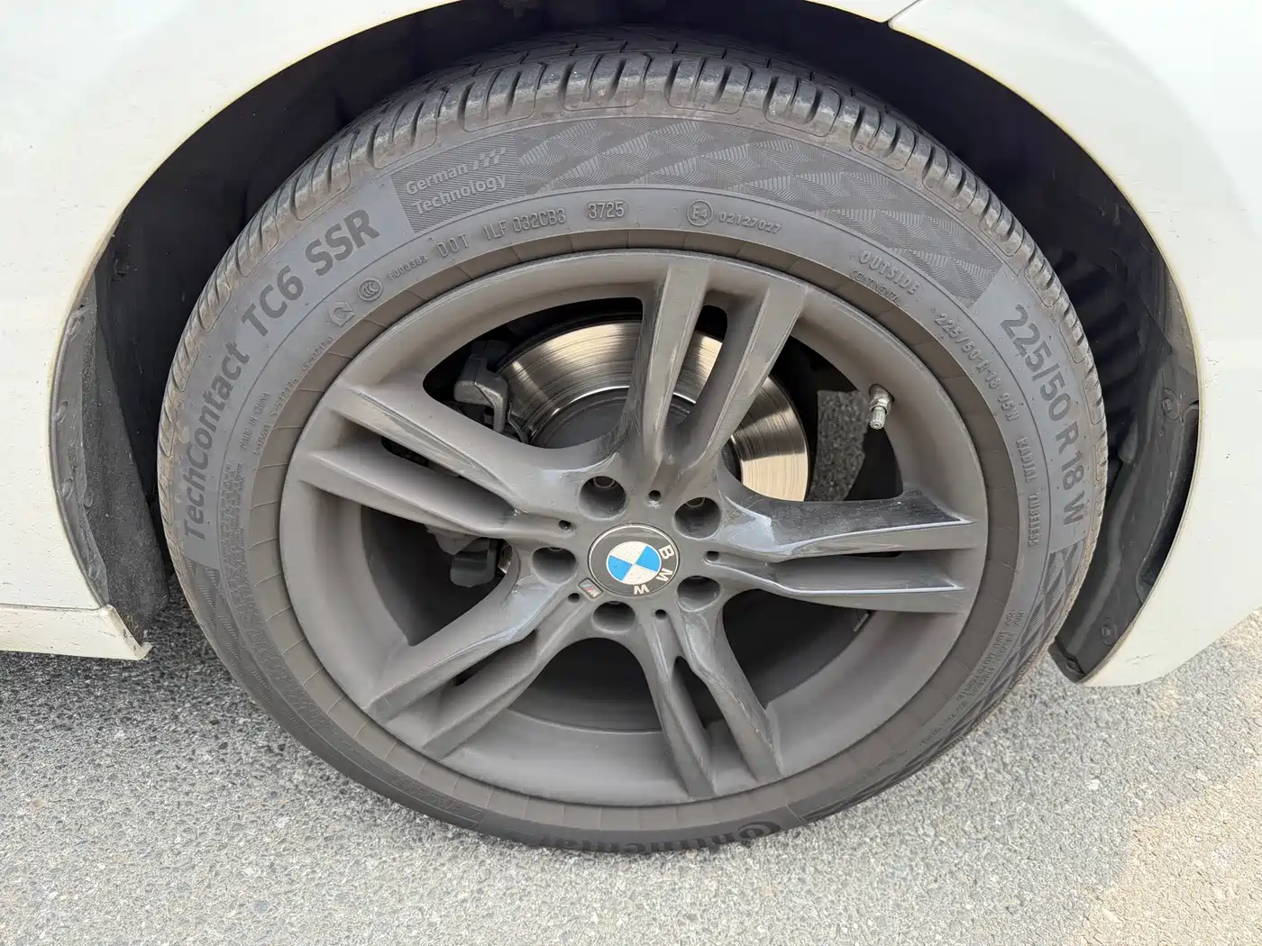 BMW 3 Series GT 2018 320i M Sport фото 5