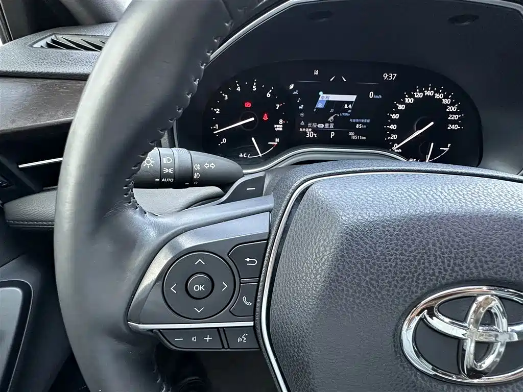 Toyota Avalon 2023 2.5L Luxury Edition фото 21