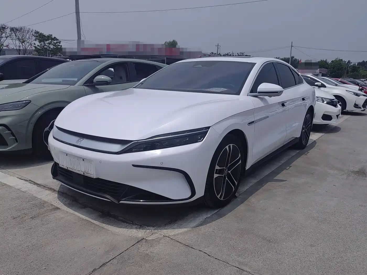 BYD Han 2023 EV Champion Edition 605KM FWD Premium