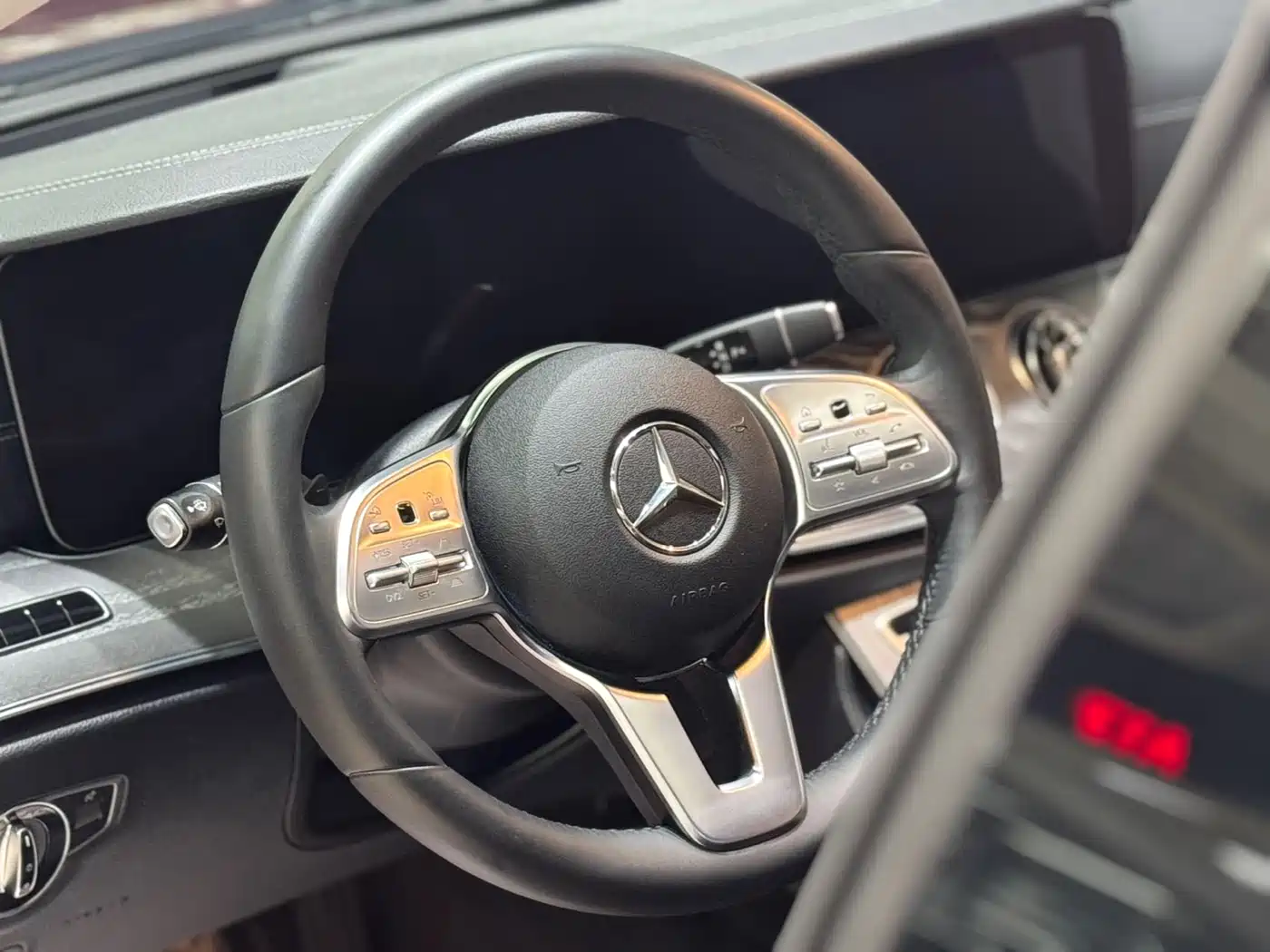 Mercedes-Benz CLS 2018 CLS 350 4MATIC фото 10