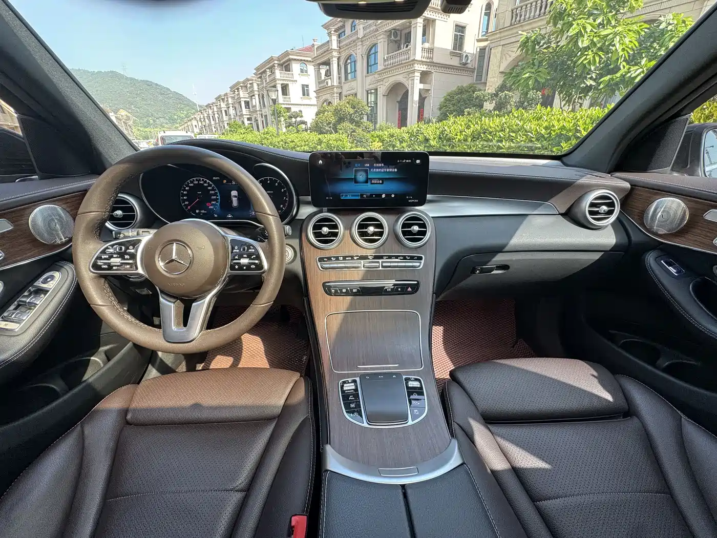 Mercedes-Benz GLC 2022 Model GLC 300 L 4MATIC Dynamic Edition фото 8