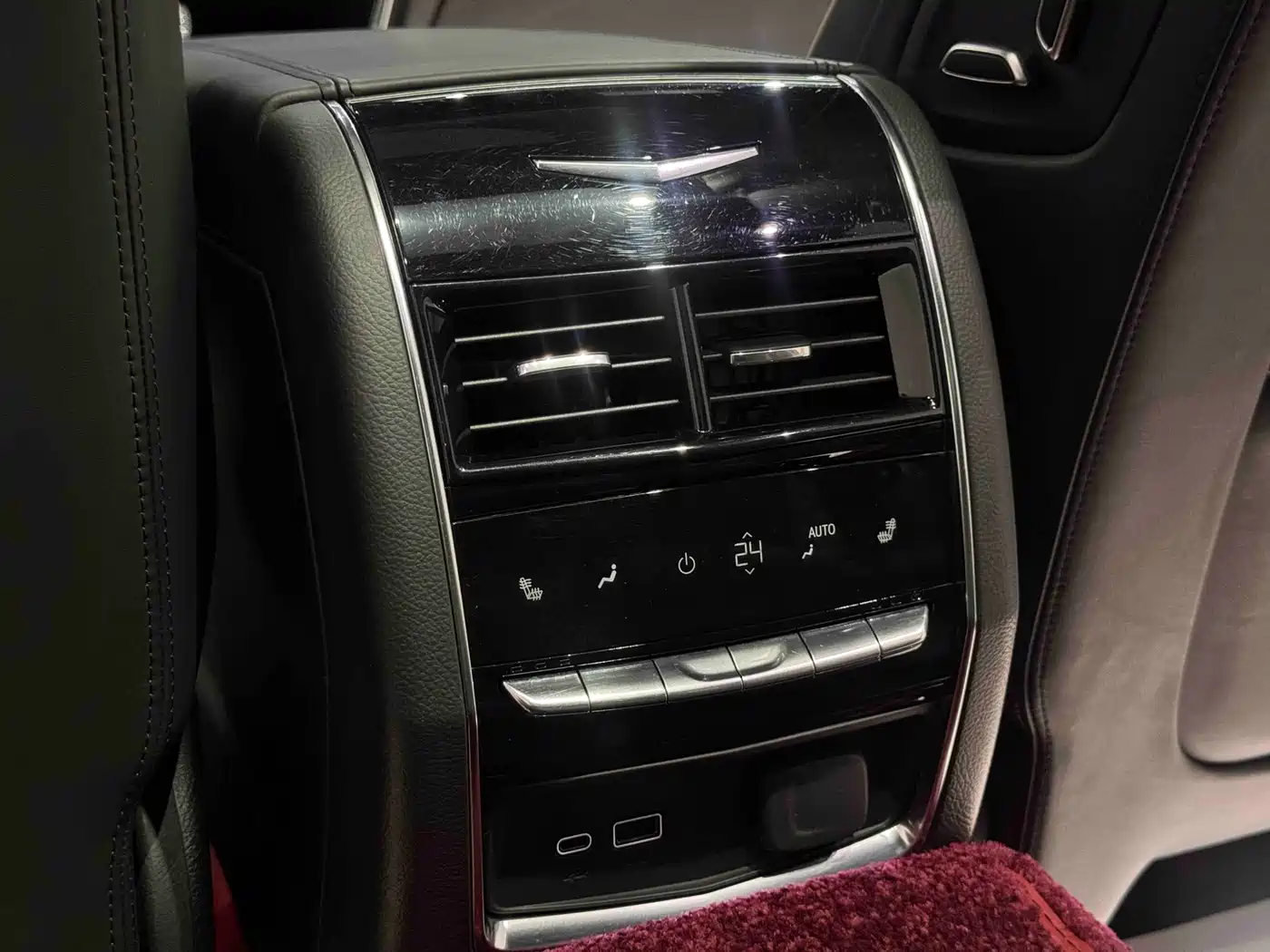 Cadillac CT6 2023 28T Premium Model фото 14