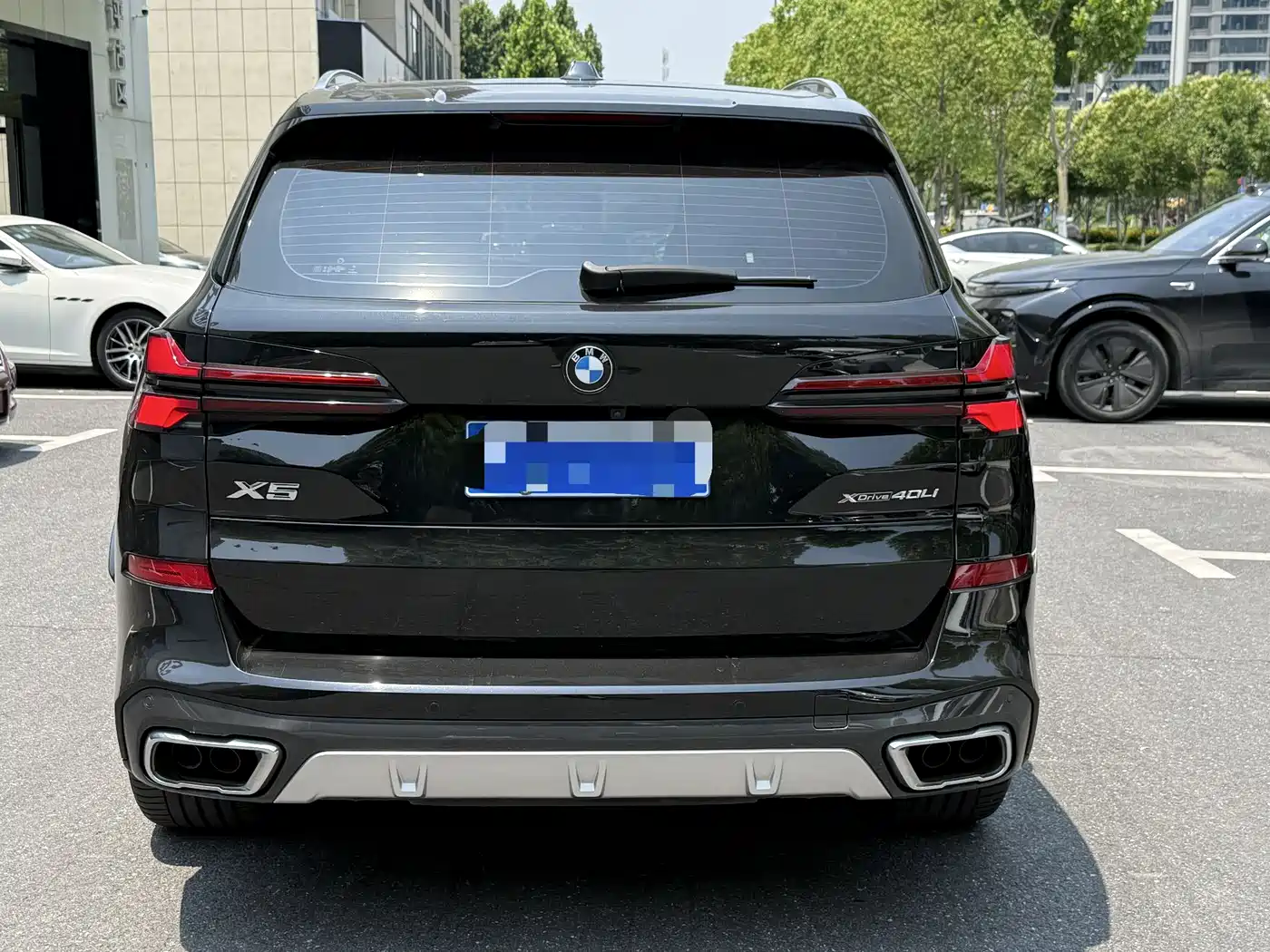 BMW X5 2023 xDrive 40Li M Sport Package фото 10