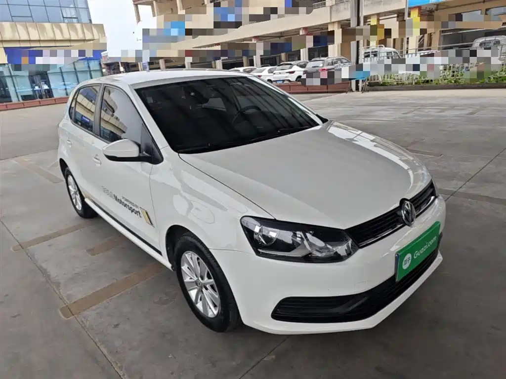 Volkswagen Polo 2016 1.4L Automatic Trend фото 4