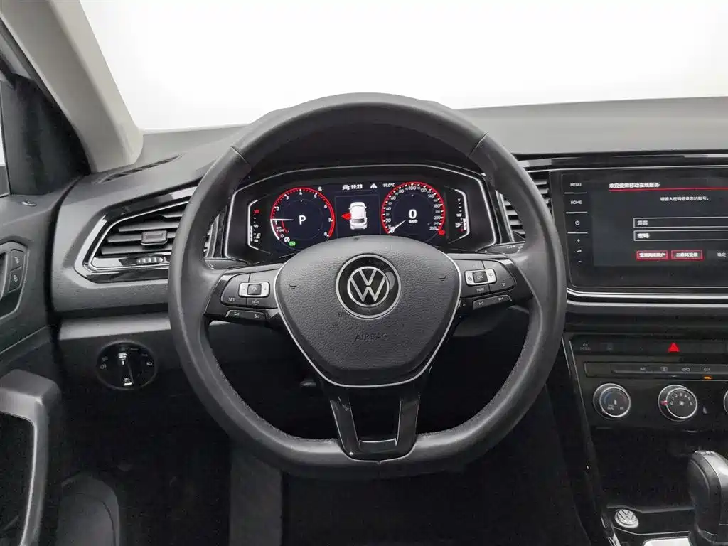 VOLKSWAGEN T ROC EXPLORING SONGS
