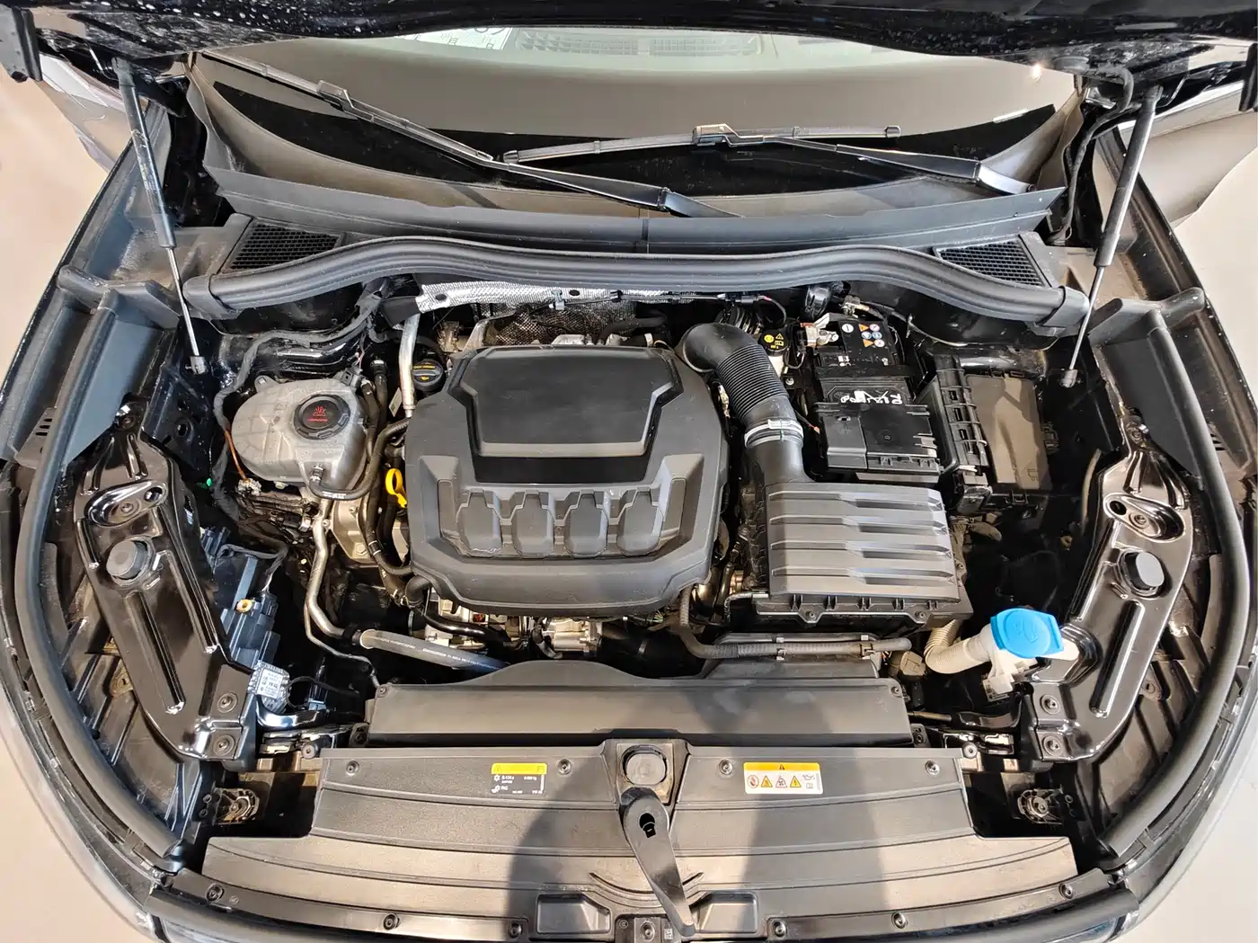 Volkswagen Tiguan L 2024 PRO 380TSI 4WD R-Line Premium Edition фото 14