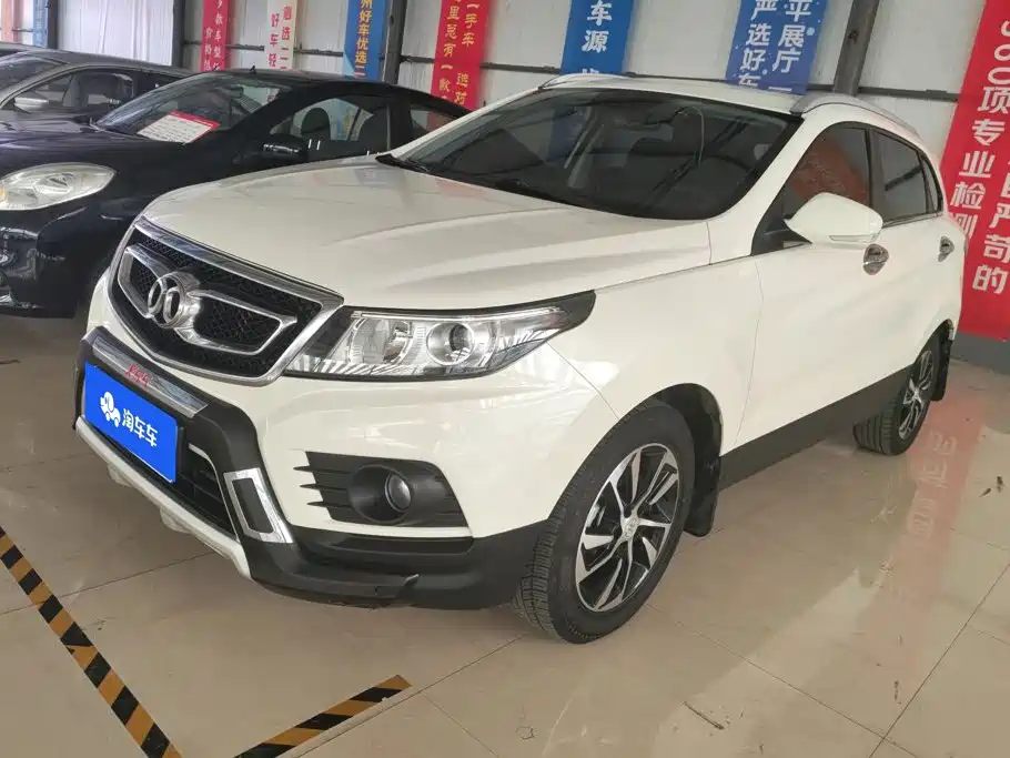 BAIC Senova X55 2016 2016 1.5T CVT Luxury Edition