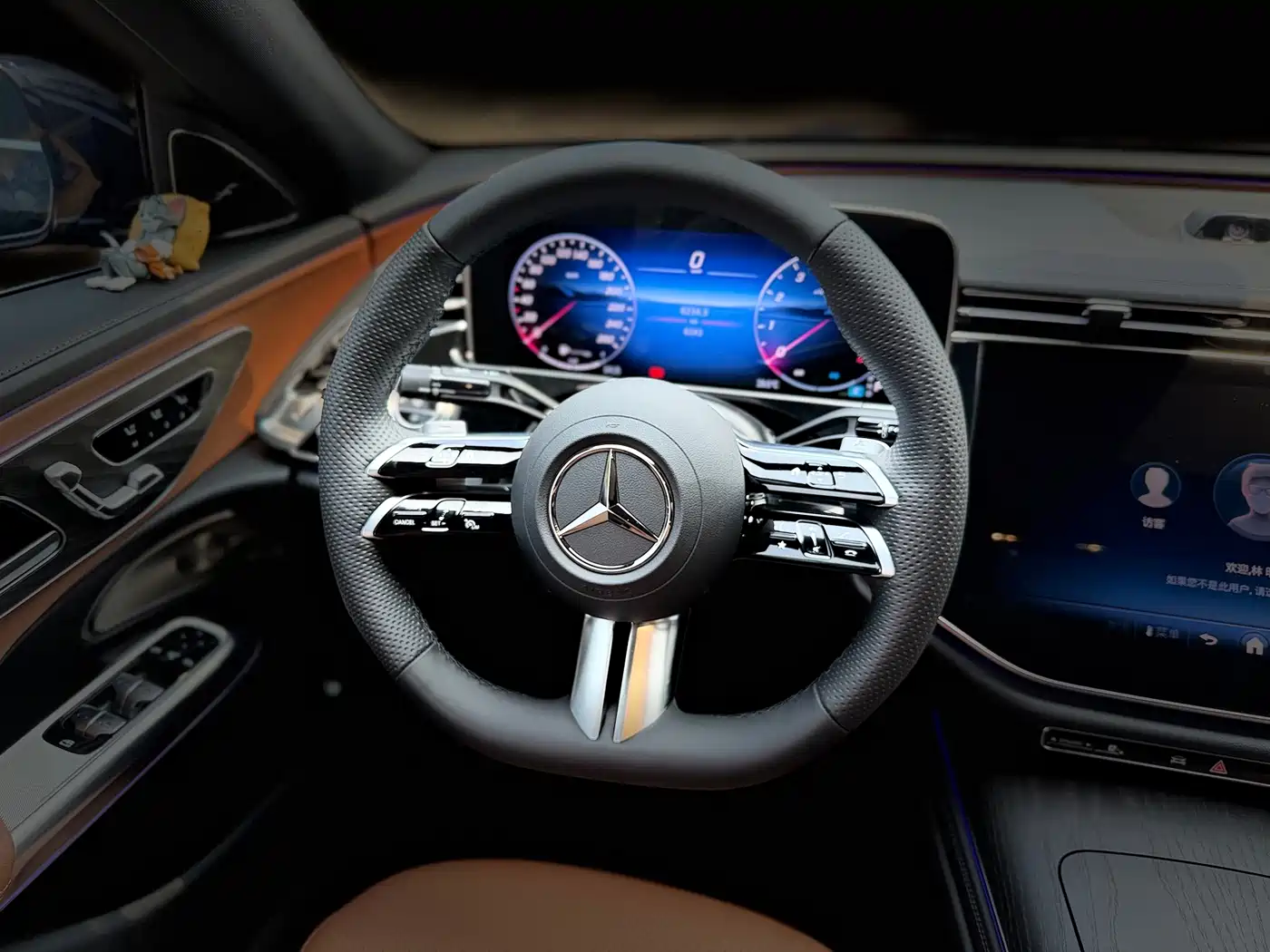 Mercedes-Benz E-Class 2025 Facelift E 300 L Luxury Sport фото 7