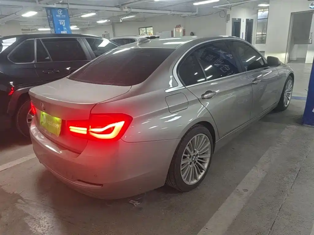 BMW 3 Series 2018 320Li Fashion Style фото 7