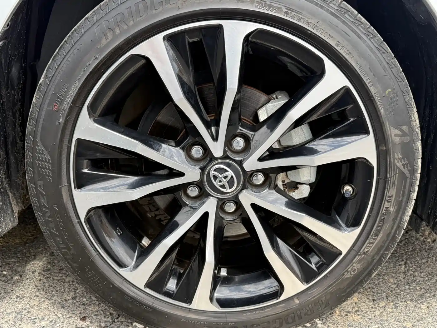 Toyota Levin 2021 185T CVT Sport Edition фото 18