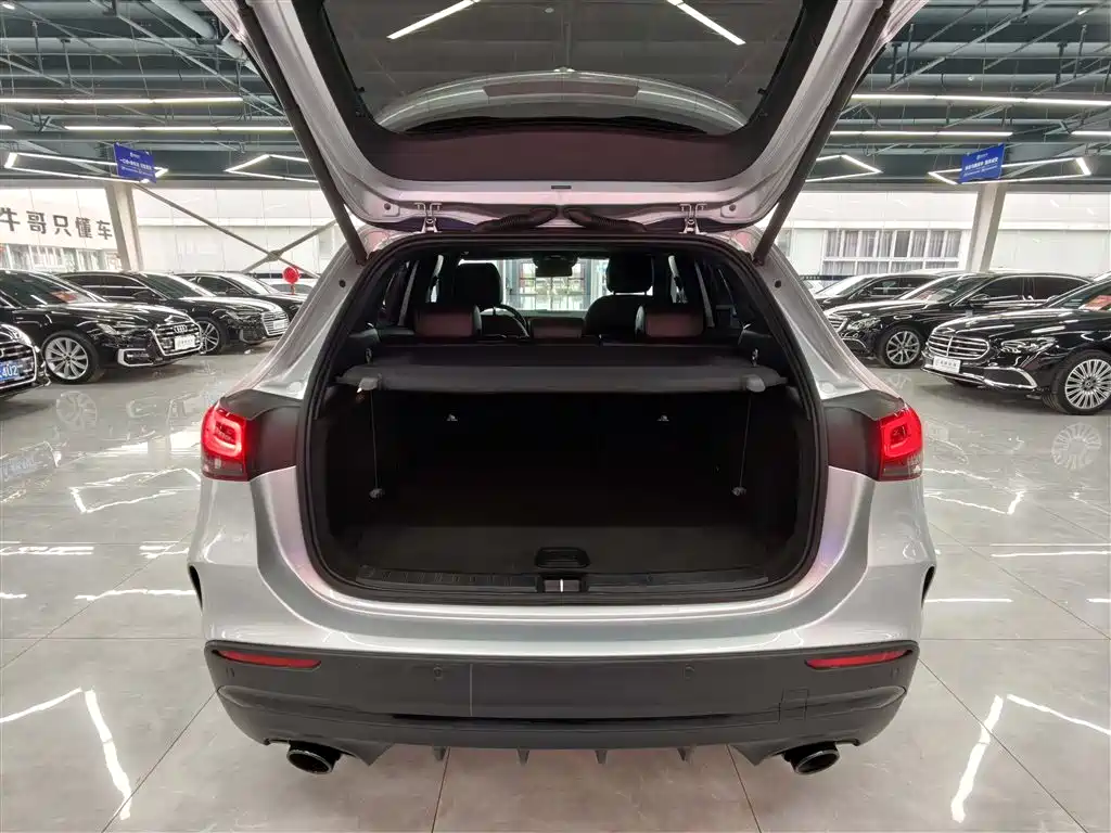 Mercedes-Benz GLA AMG 2022 AMG GLA 35 4MATIC фото 18