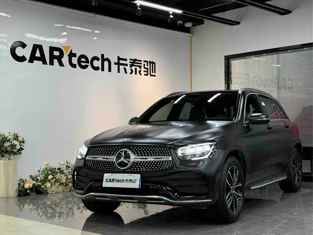 MERCEDES-BENZ GLC