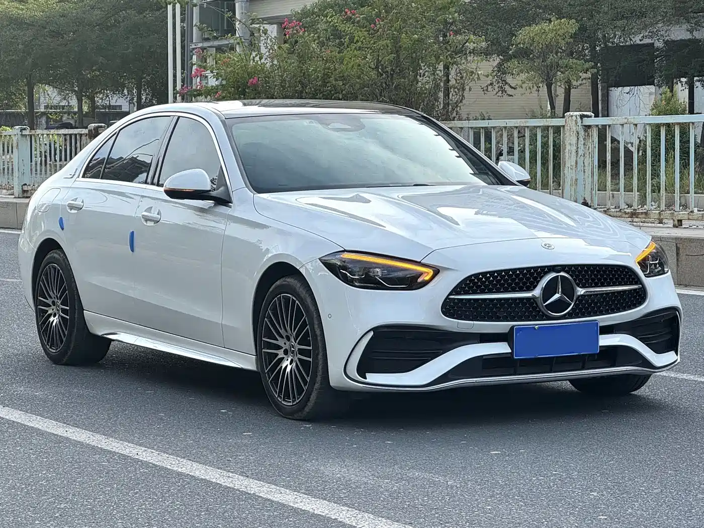 Mercedes-Benz C-Class 2024 C 260 L Sport фото 3