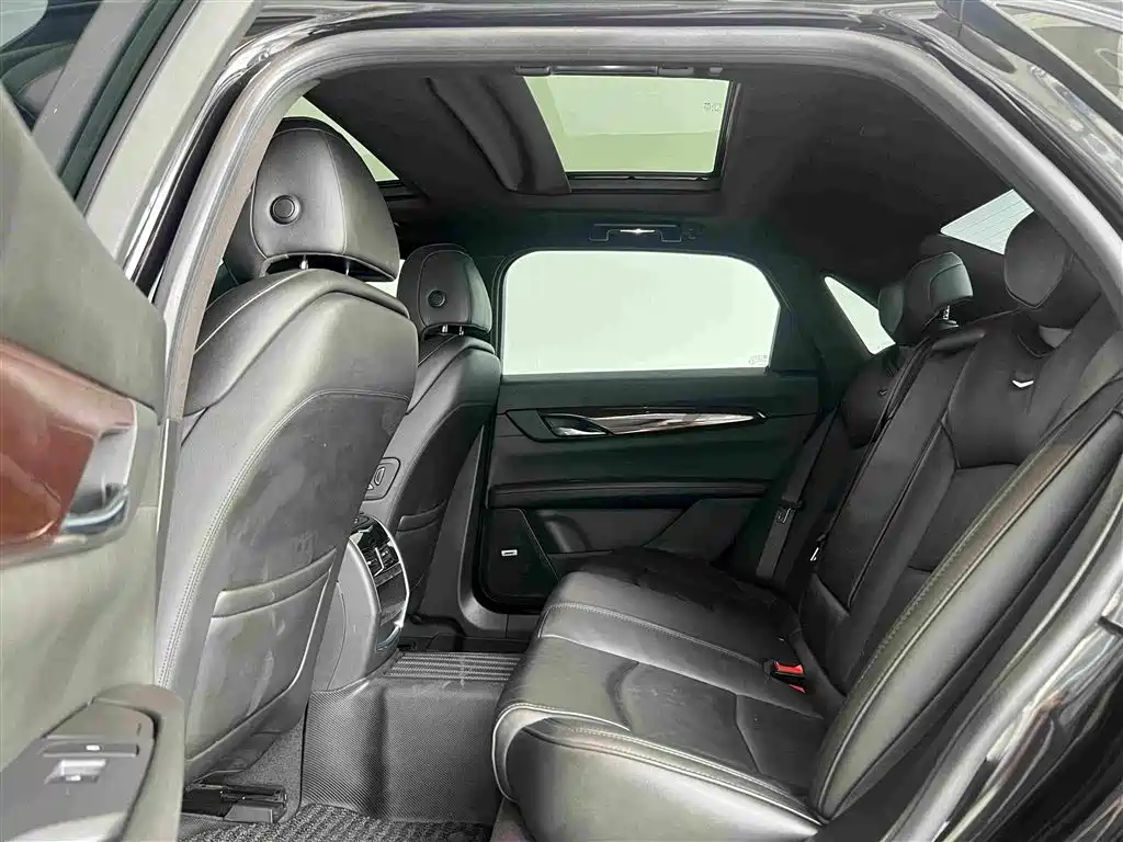Фото 5 - Cadillac CT6