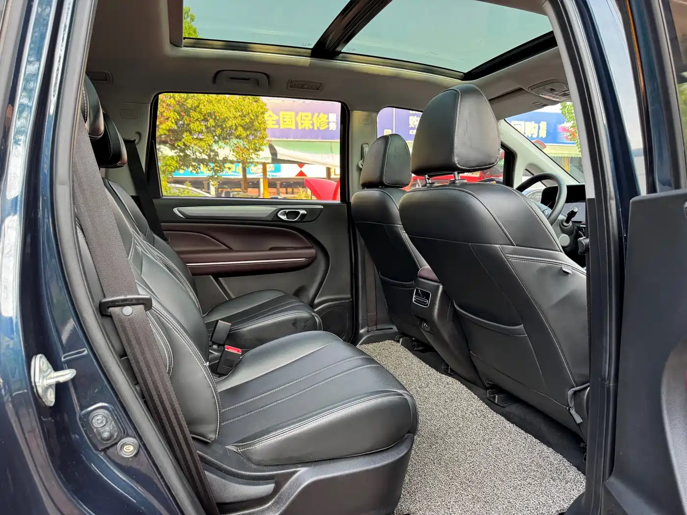 GAC Trumpchi Trumpchi M6 2021 270T DCT Premium Edition (7-seater) фото 11
