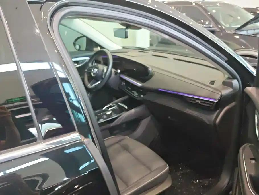 Buick Envision Plus 2025 2025 Enclave Plus 28T 2WD Platinum Edition