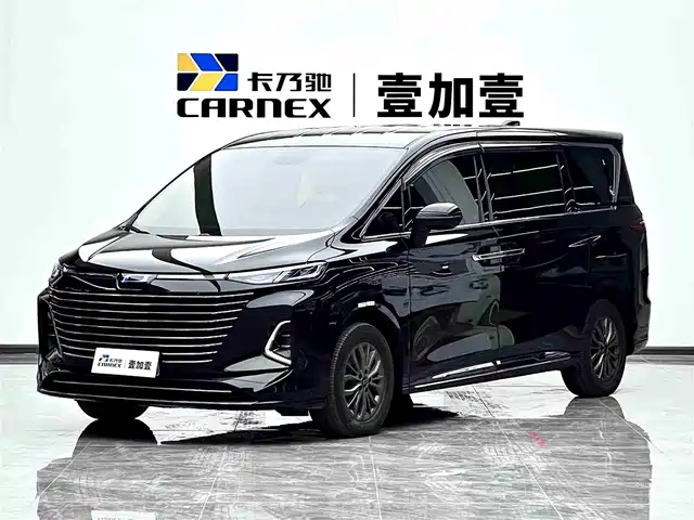 Besturn Besturn M9 2023 2.0T Exclusive