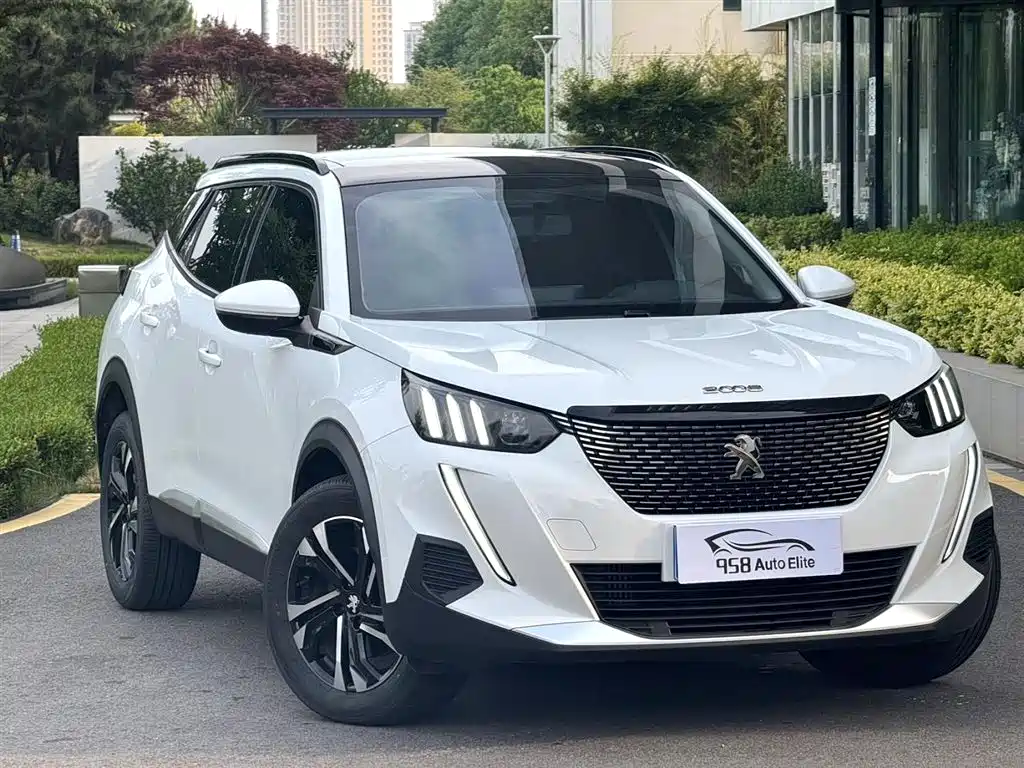 Peugeot 2008 2022 230THP THE ONE фото 3